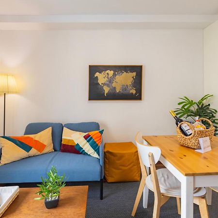 Cosy Remodeled Apartment In The City Center Fundao Bagian luar foto